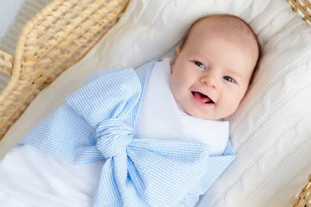 Bow Swaddle - Seersucker
