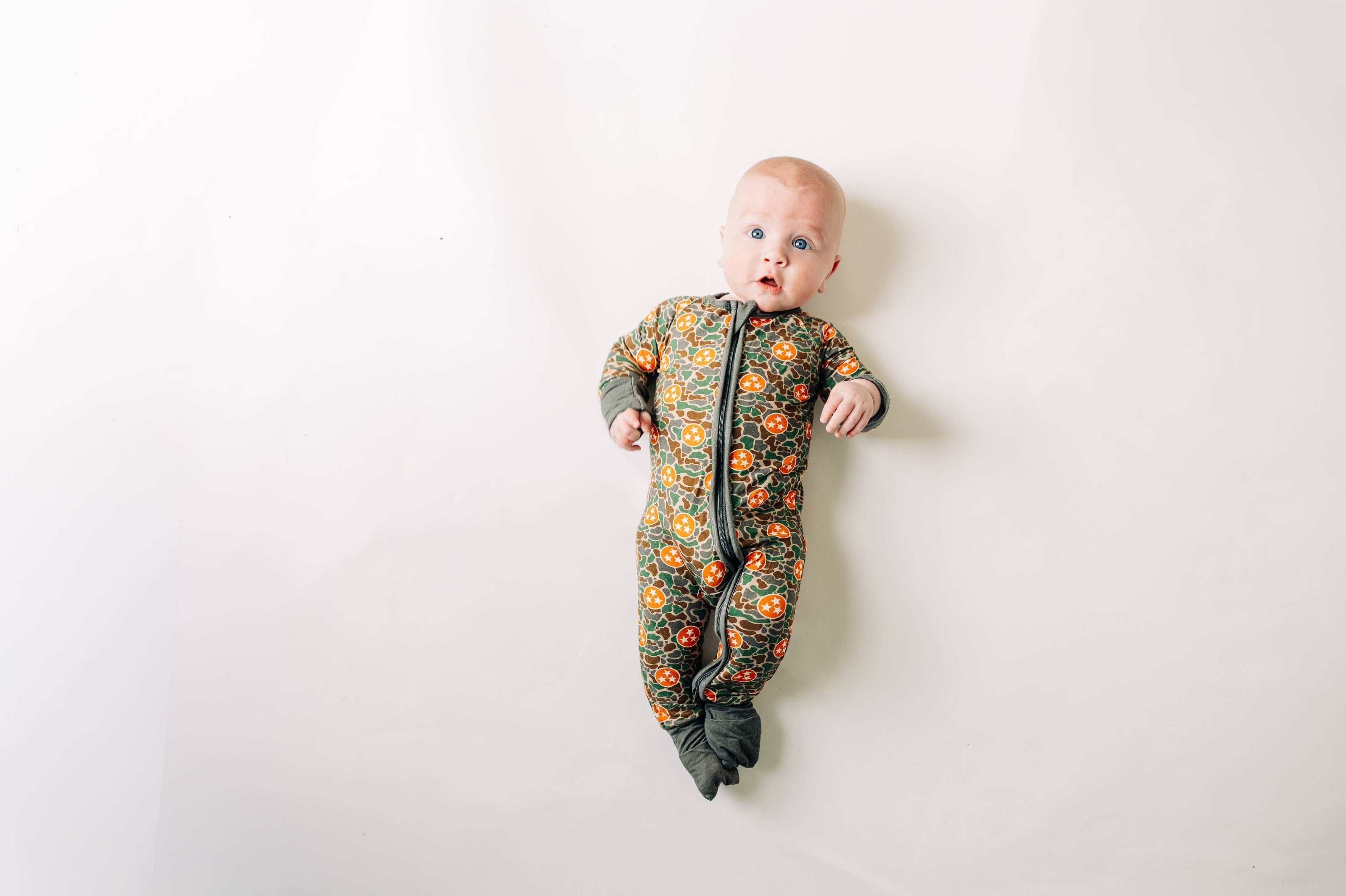 Camo Tri Star Unisex Kids Pajamas