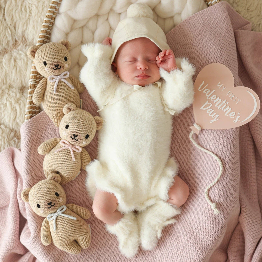 Baby Honey Bear (blush bow)