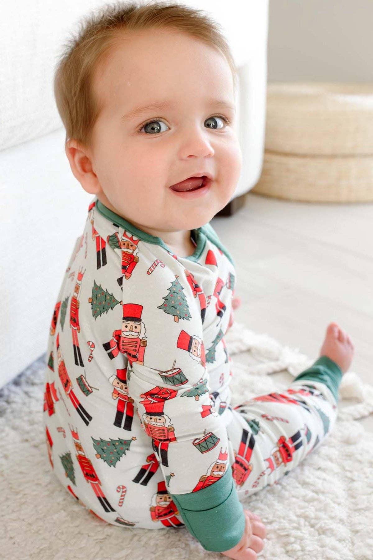 Bamboo Convertible Zipper Romper | Toy Soldier Green