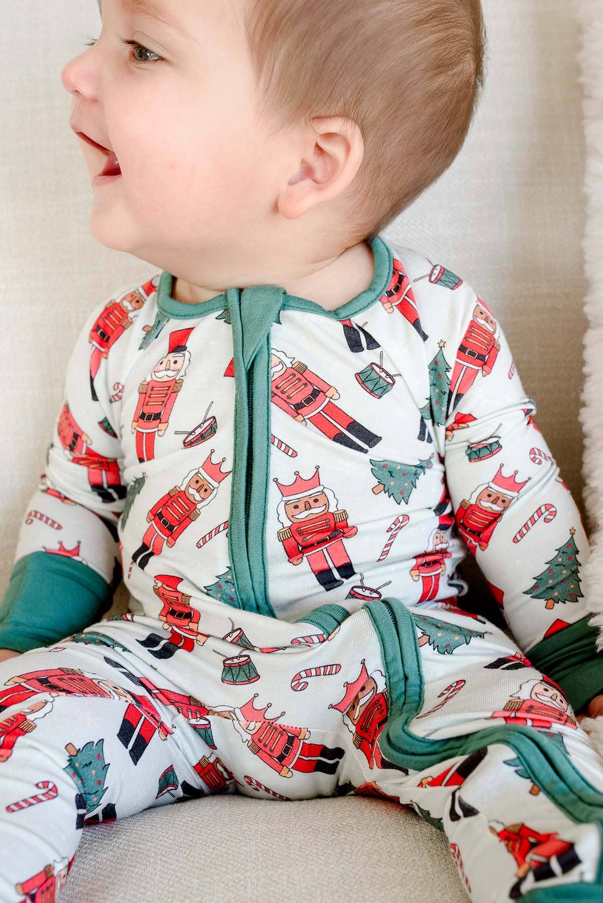 Bamboo Convertible Zipper Romper | Toy Soldier Green