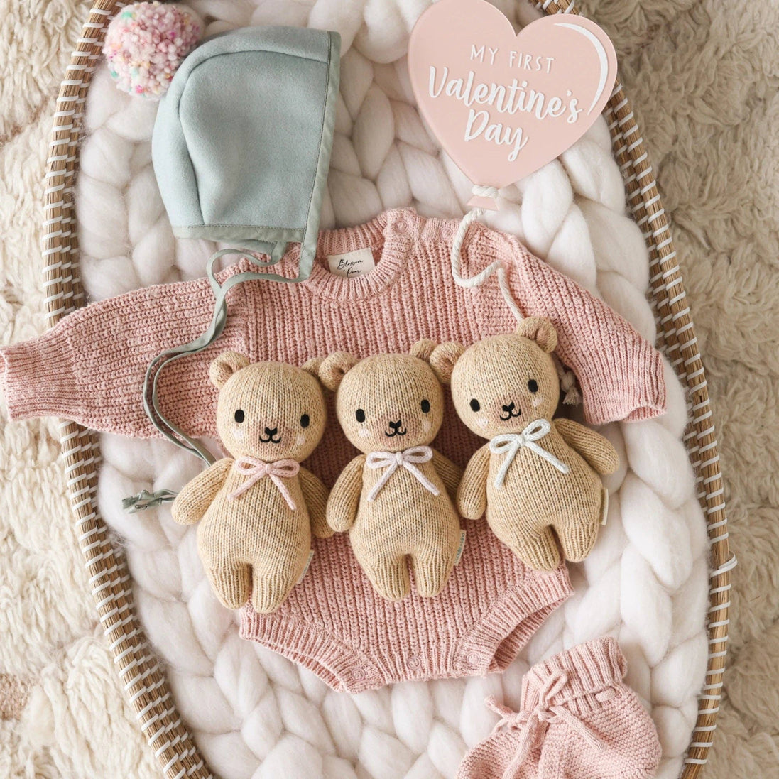Baby Honey Bear (blush bow)
