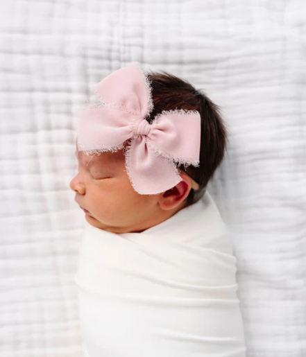 Lace Bow - Berry Crochet