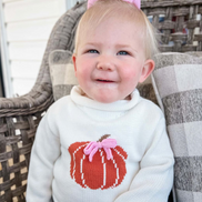 Pumpkin Roll Neck - White