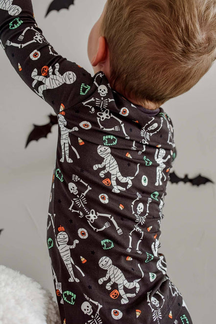 Halloween Glow-in-the-Dark Two-Piece Bamboo Pajama Set | Eye Want Candy
