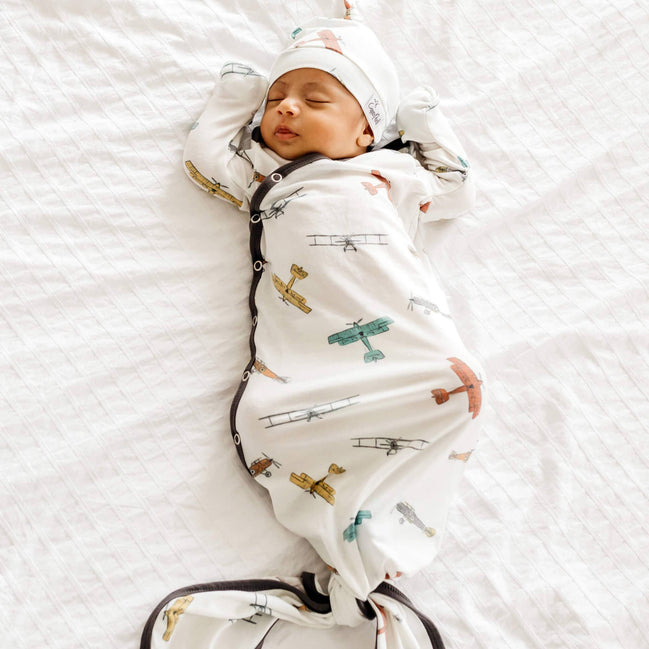 Newborn Knotted Gown - Ace