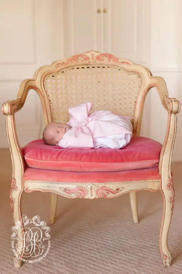 Bow Swaddle - Broadcloth